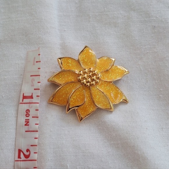 Glittery Yellow Enamel Sunflower Pendant Brooch - Picture 3 of 3